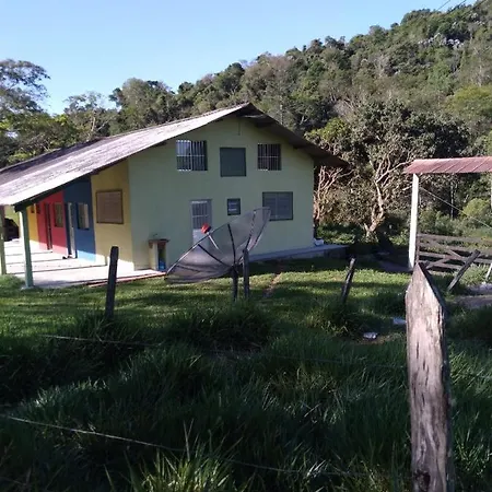 Celeiro Vermelho Guararema Exterior foto